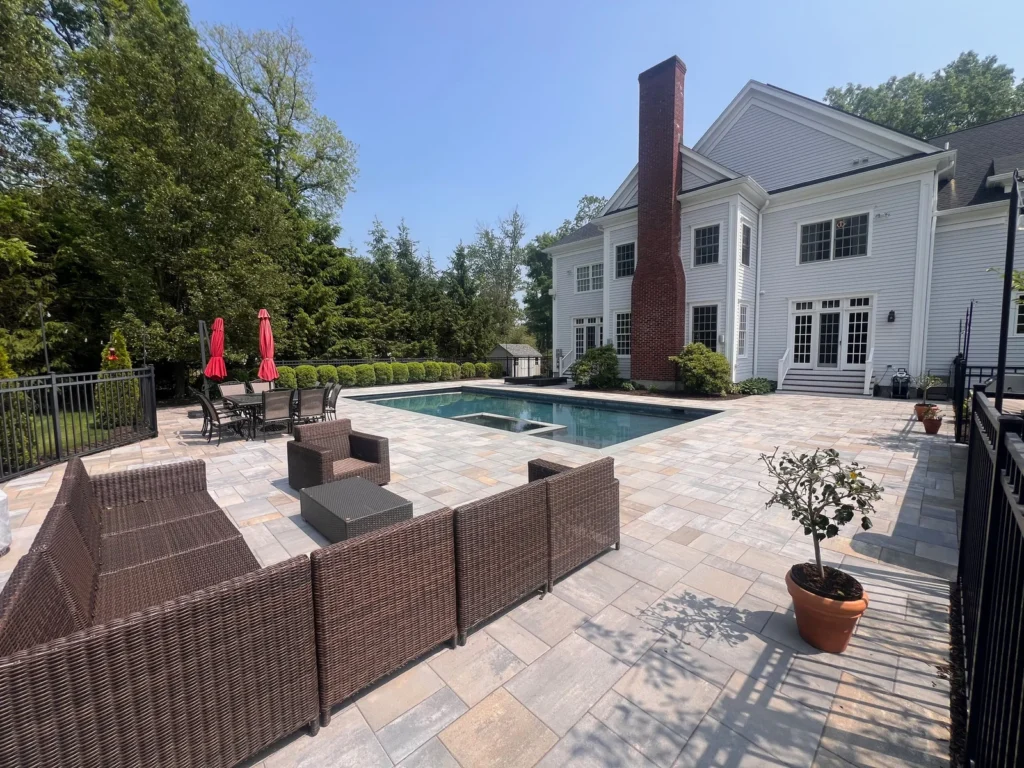 Landscaping and hardscaping services in Fairfield County, CT by Creative Minds Landscaping